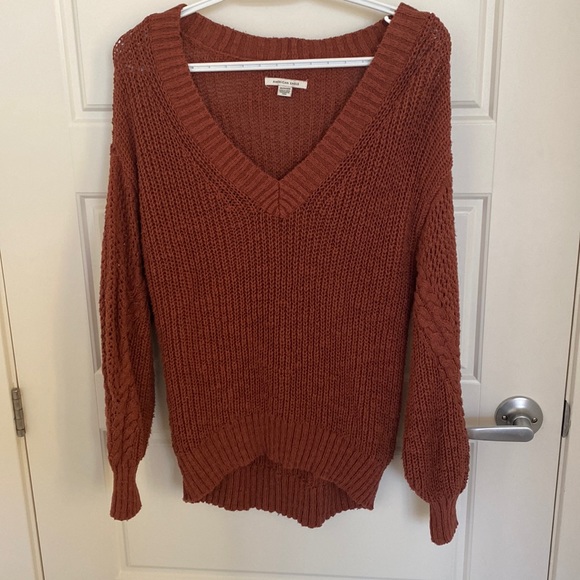 American Eagle Cable Knit Sweater! - Picture 1 of 4